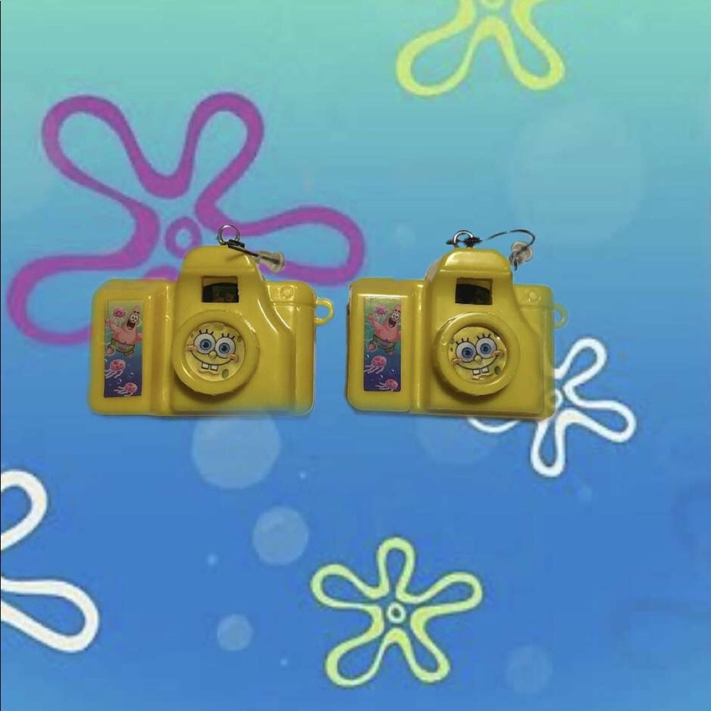 Handmade sponge bob click camera earrings!